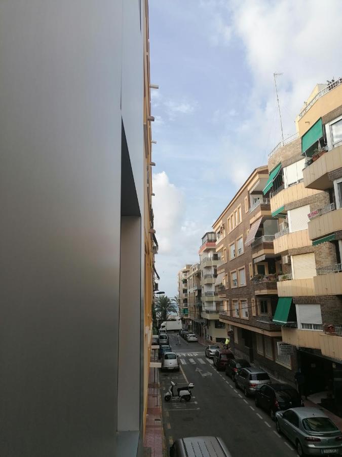 Piso Centrico Lejlighed Torrevieja Eksteriør billede
